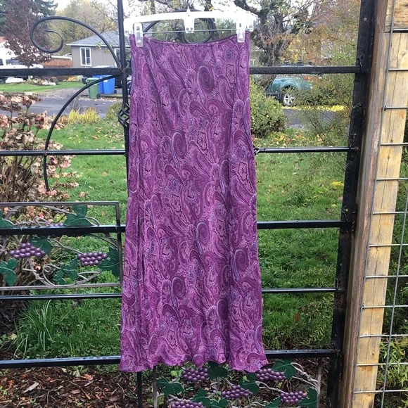 Cambridge Court purple print maxi skirt size 6 - Picture 1 of 4
